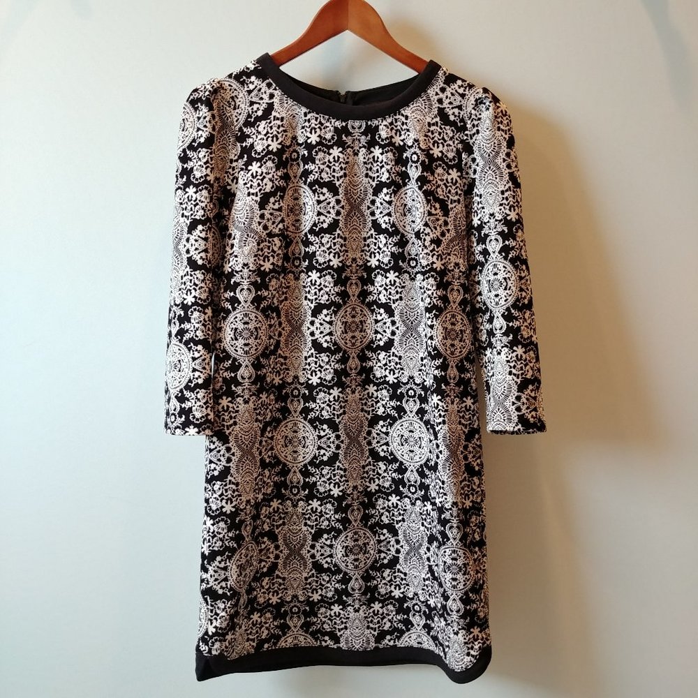 Juniors Long Sleeve Dress, Xhilaration Size Medium, Black and White